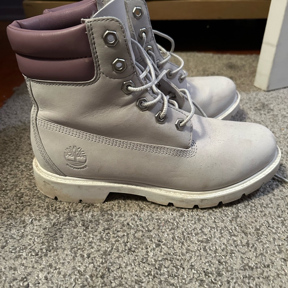 Timberland Women's Light Gray and Purple Boots